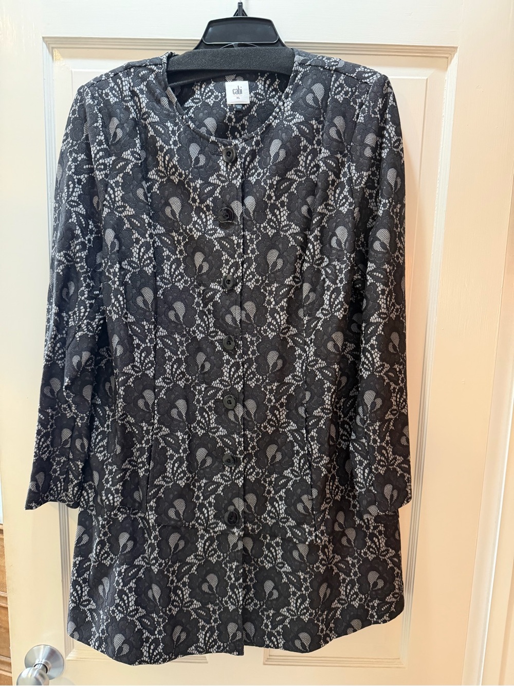 Cabi Black Lace Print Button Front Topper Jacket XL Long